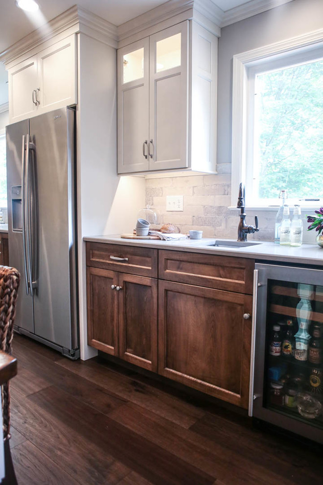 Home design - transitional home design idea