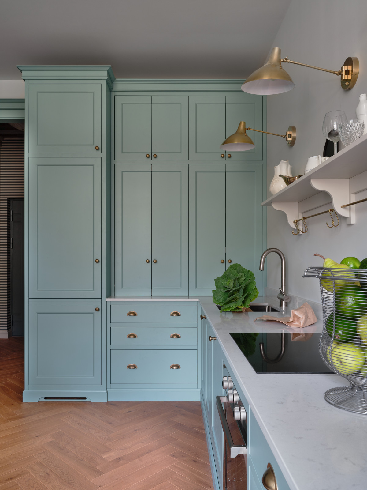 Публикация в ELLE (октябрь 2022)