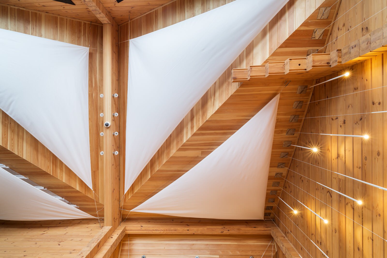 Интерьер деревянного особняка в подмосковном посёлке "Никольские озера"