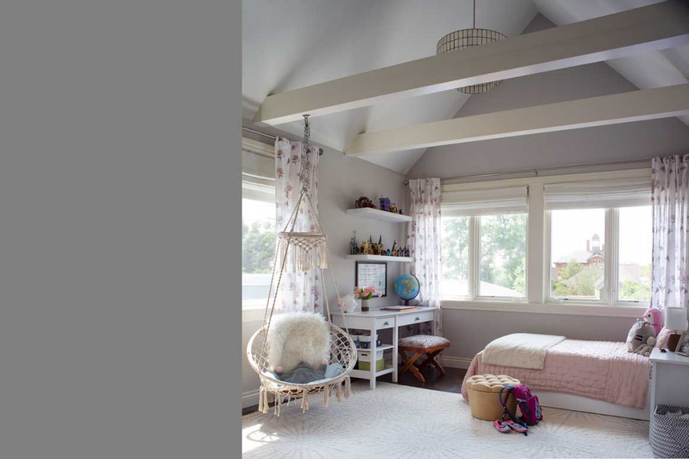 Example of an eclectic home design design in Denver