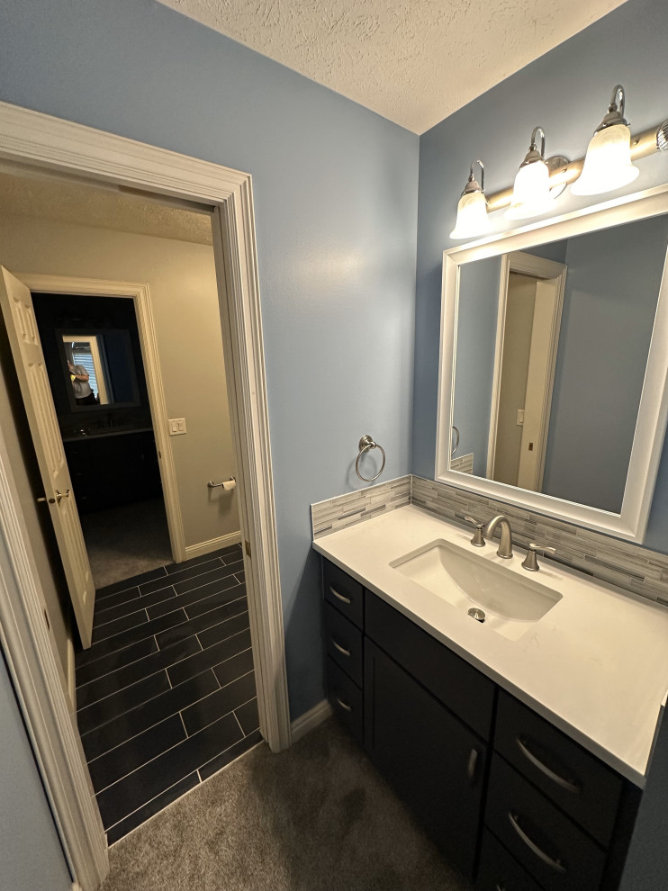 Barrington Park Bathroom