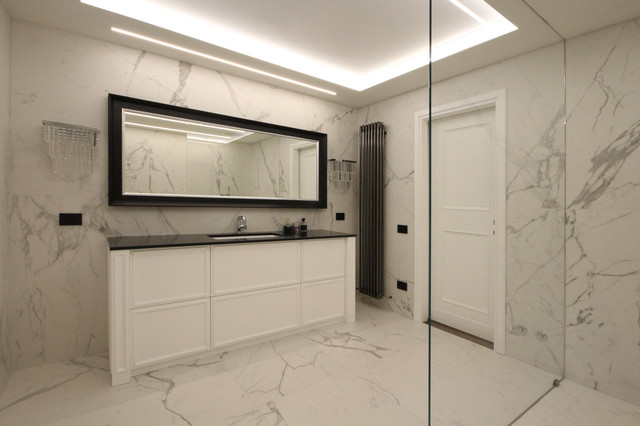 Villa classica e moderna | 400 mq traditional-bathroom