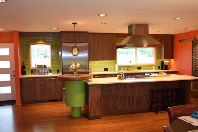 Oregon City Living Space Remodel retro-koek