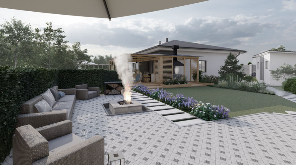 Сад в Тайцах