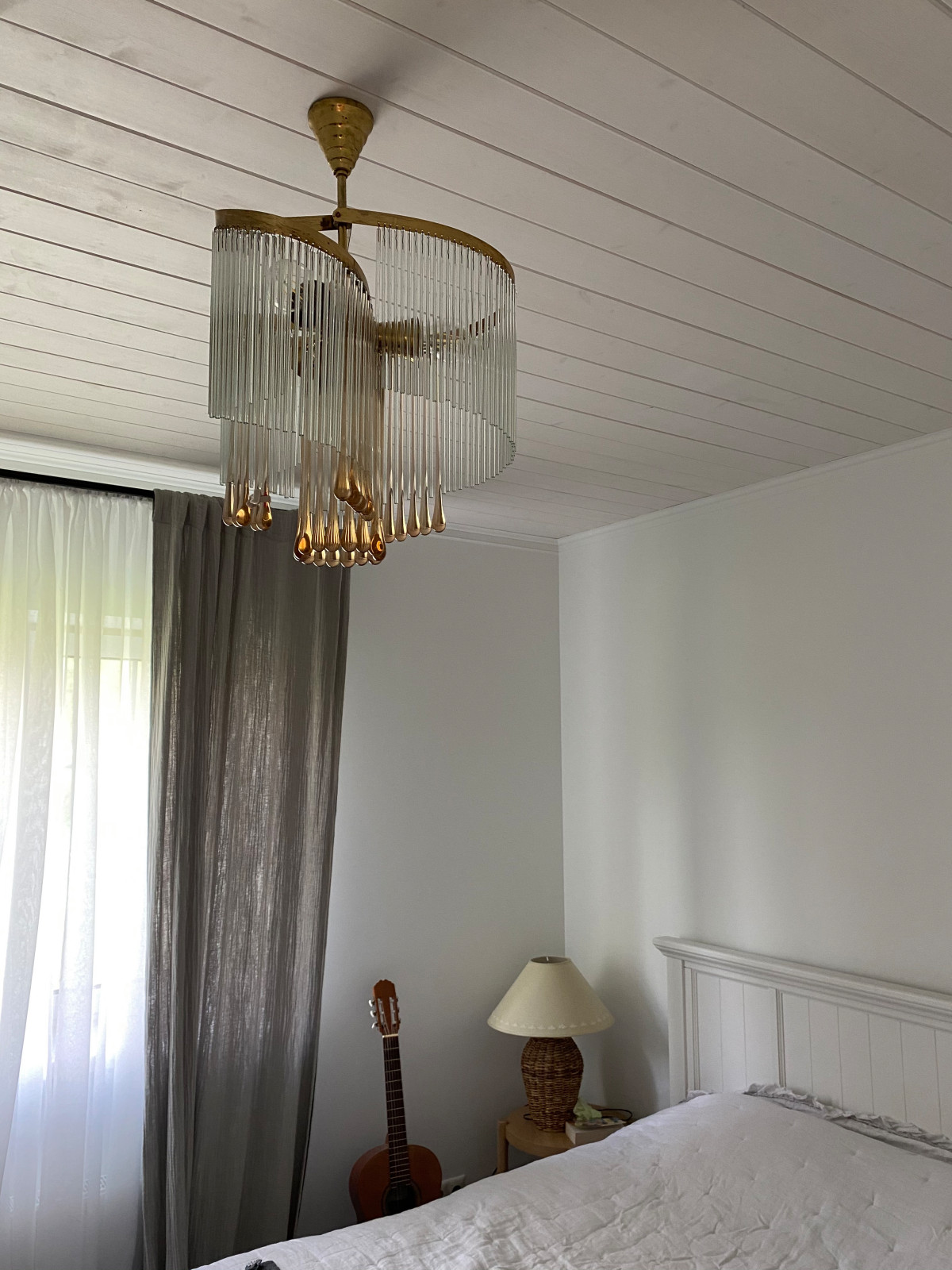 FAAF093B-AD0E-4788-9BC6-CBEE378C0A4D