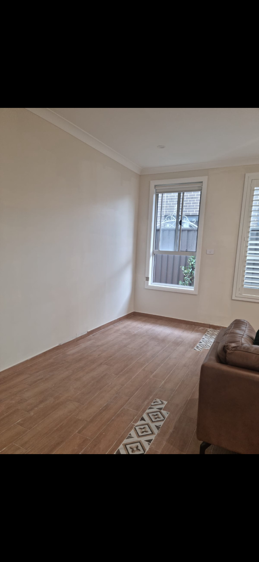 A NEW HOUSE THAT DOESN'T WORK