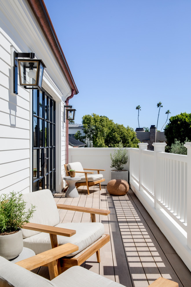 Balcony - traditional balcony idea in Orange County