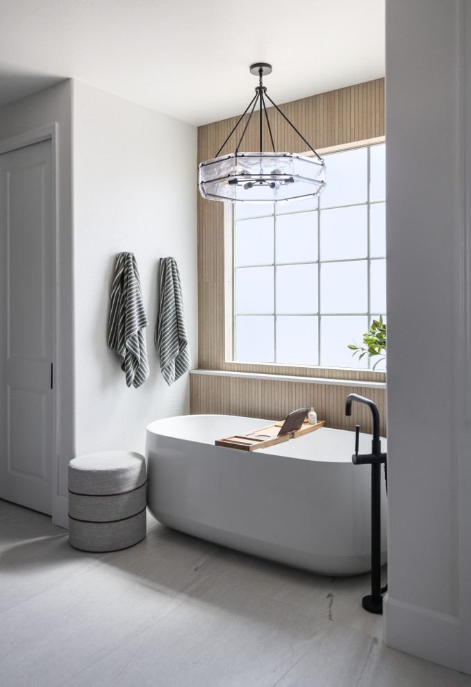 Bathroom - transitional bathroom idea in Phoenix