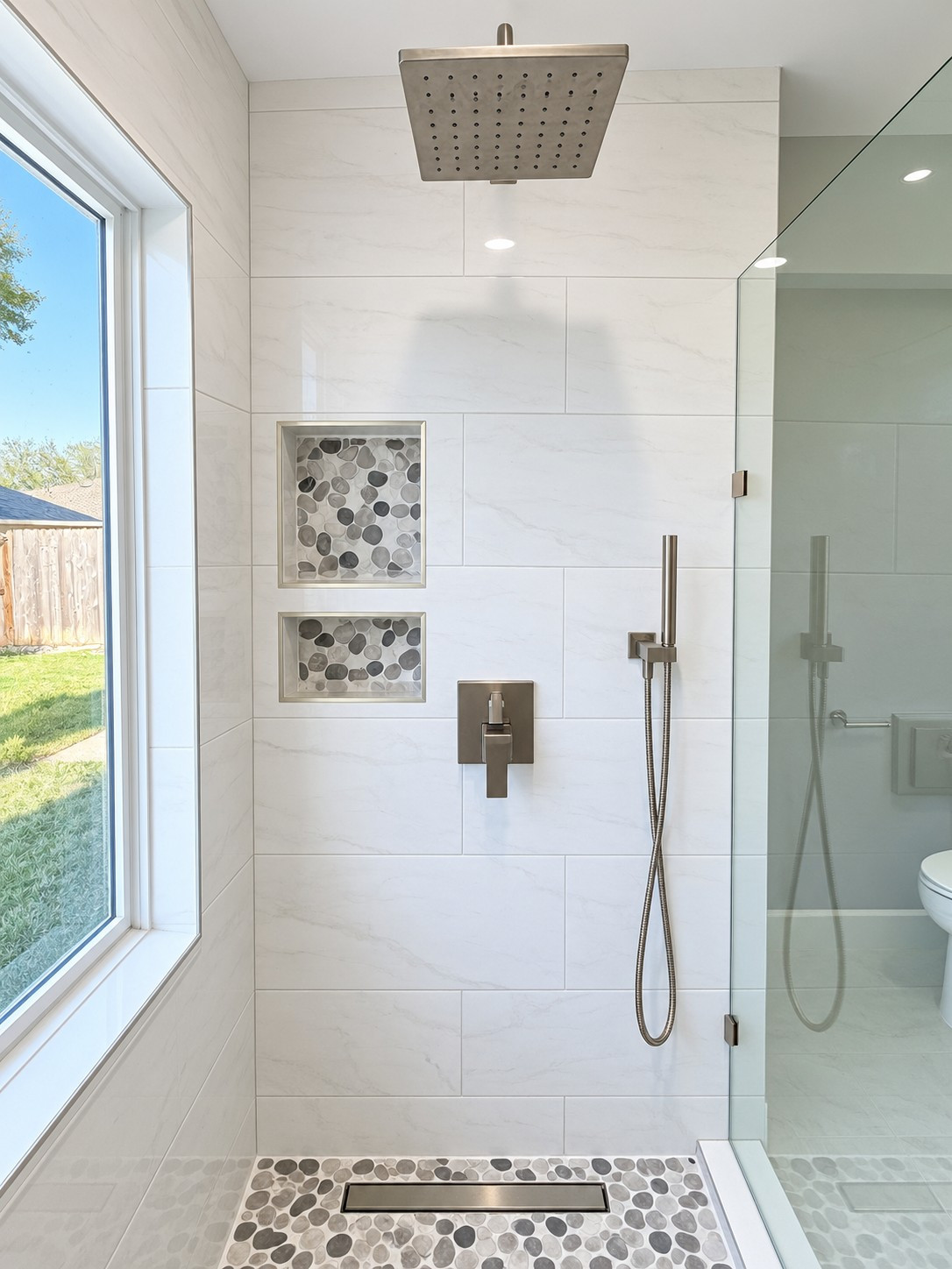 Contemporary Master Bathroom Remodeling in Cypress, TX