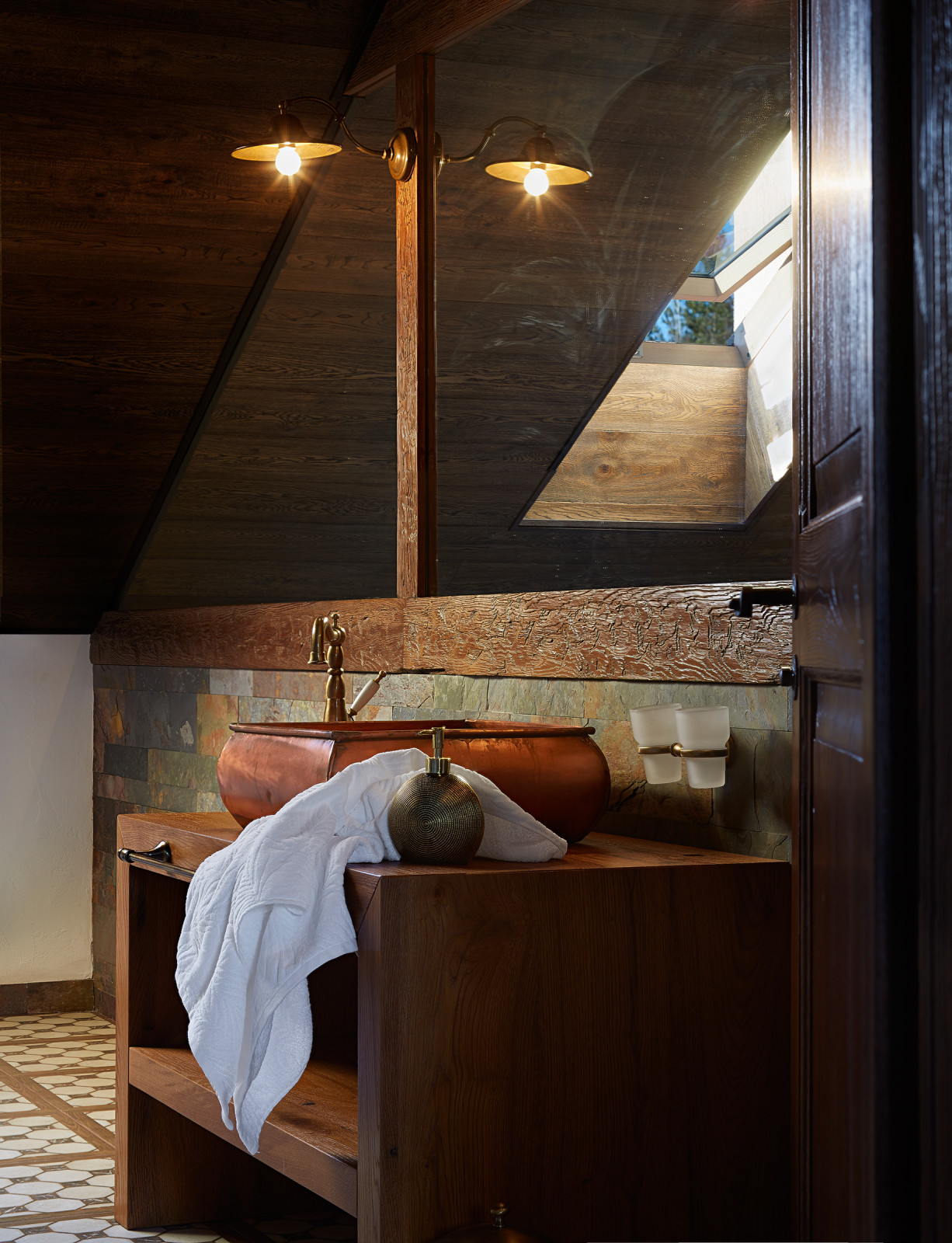 Дом в сосновом бору | Country house in a pine forest