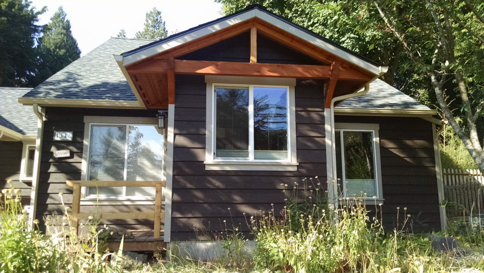 Cedar Siding and Gable End and Bracing