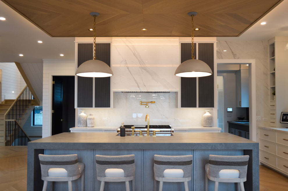 Kitchen - kitchen idea in Toronto