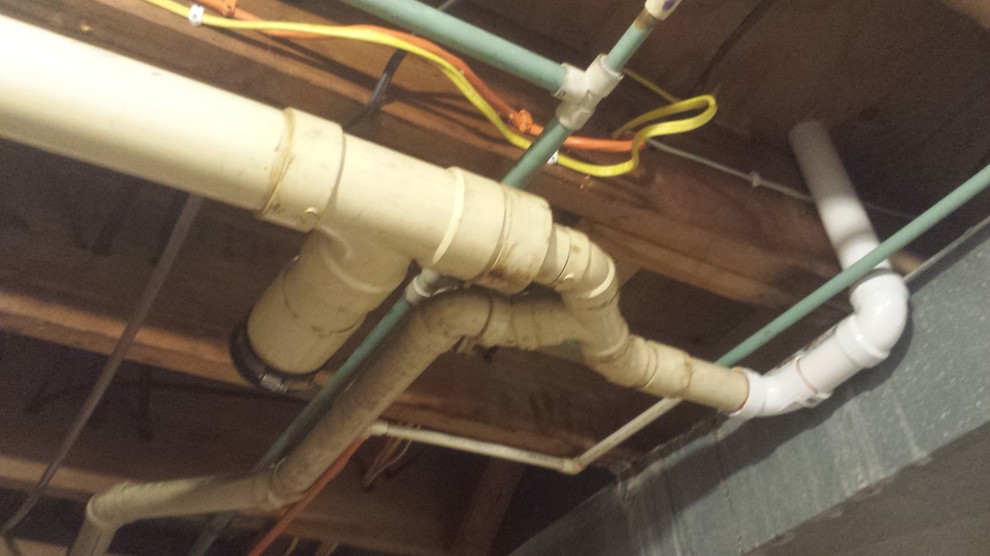 Horizontal Wet Vent Questions