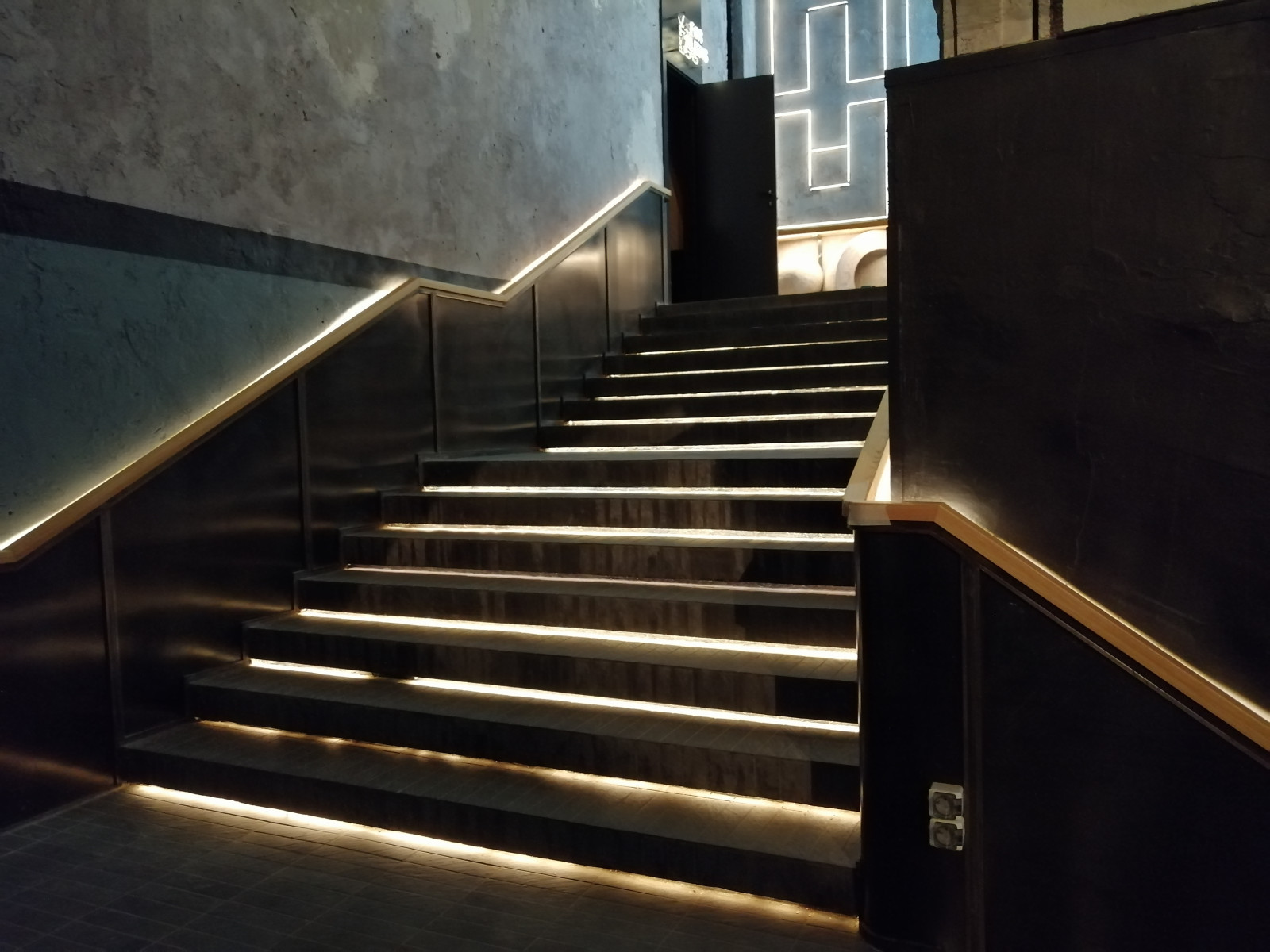 Papa Barvillage Moscow