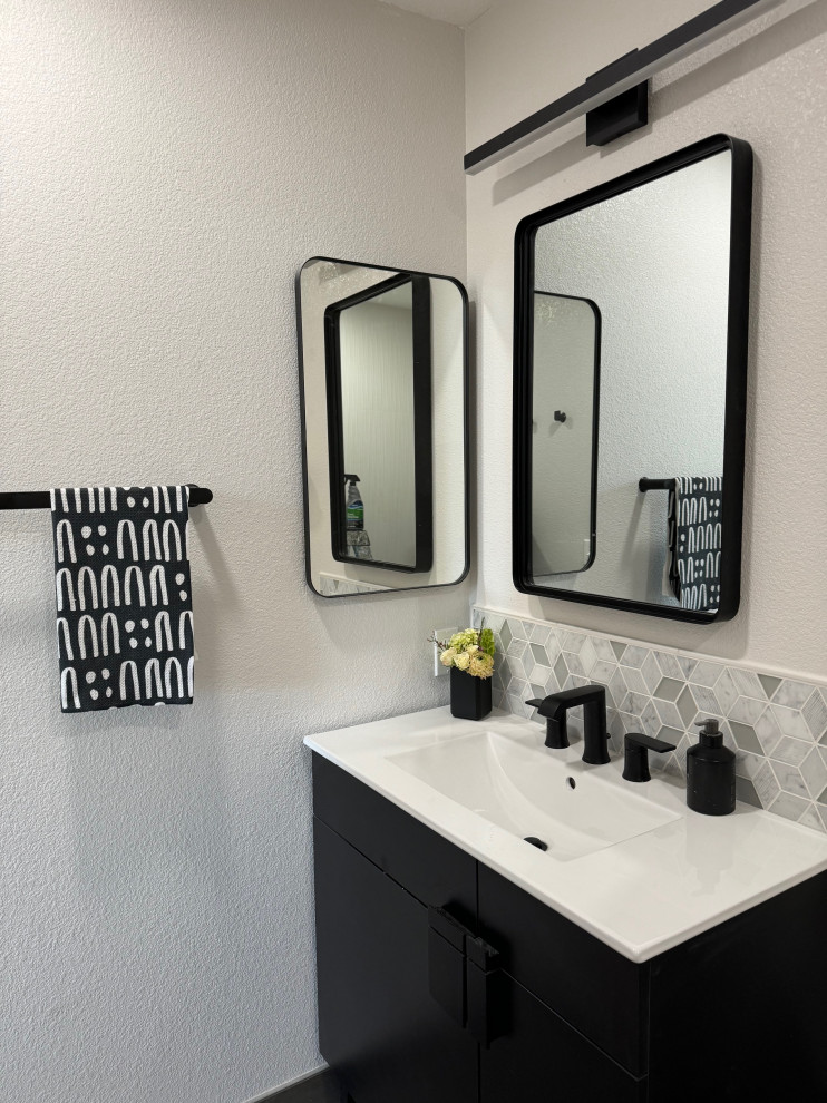 Hanson Guest Bathroom 2024