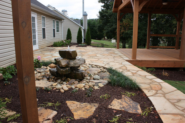 Water Feature american-traditional-garden