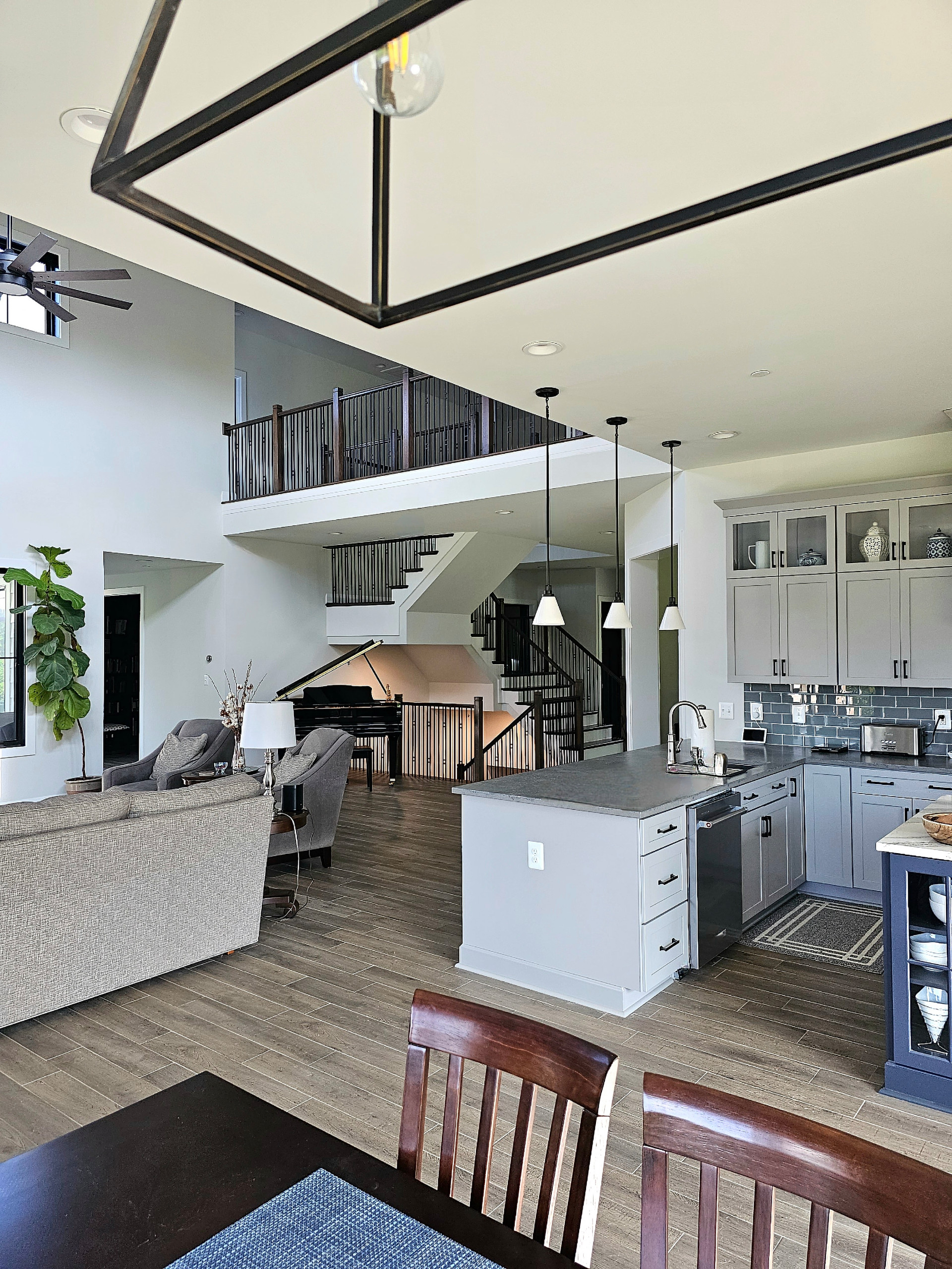 109_Impressive Floating Staircase in Countryside Retreat, Upper Marlboro, MD