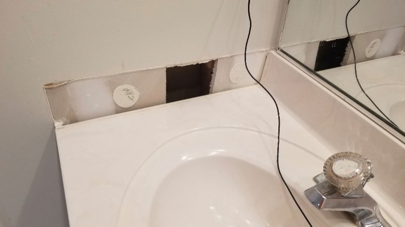 Fitted Vanity off the Pass