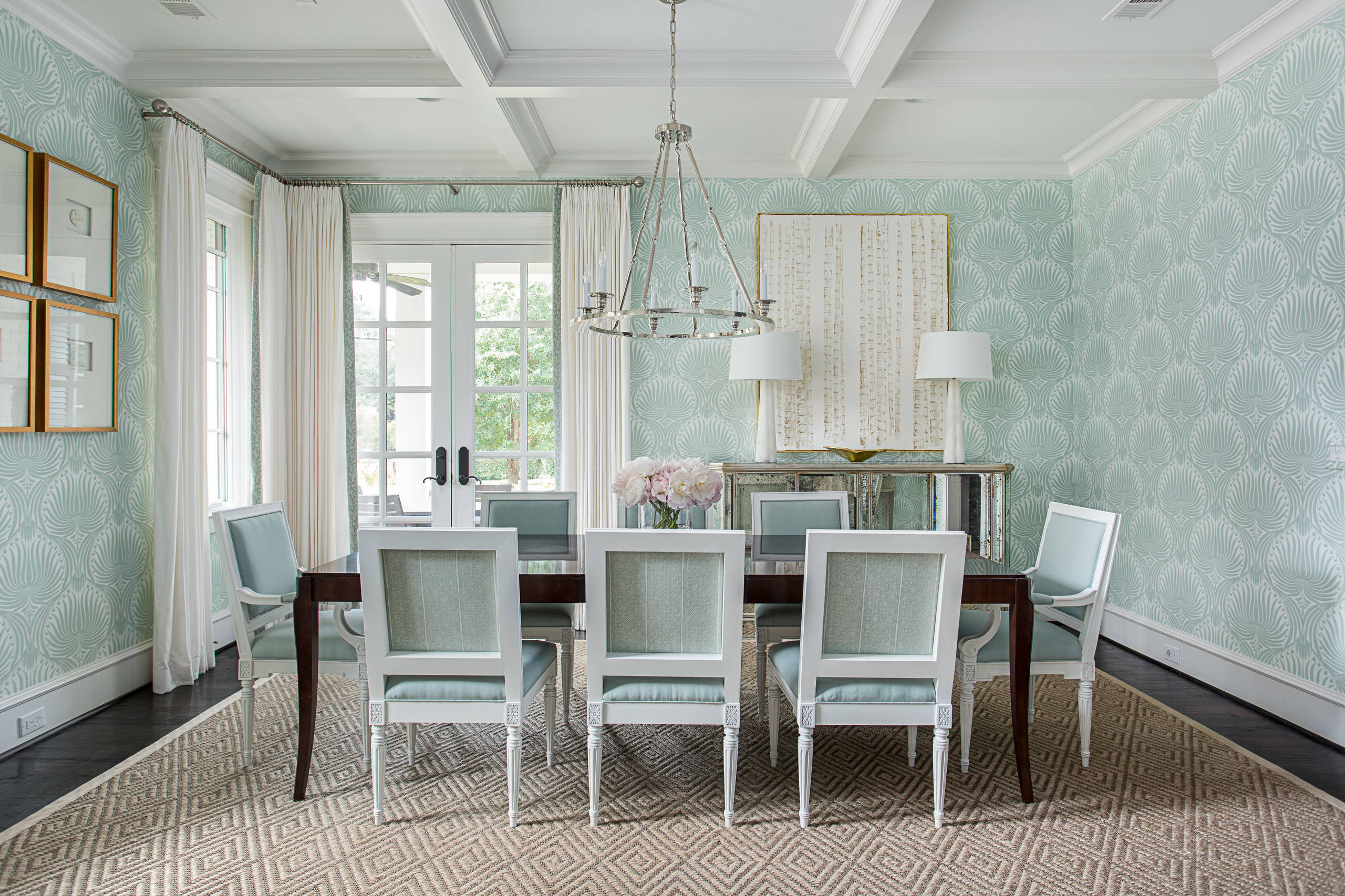 New This Week: 6 Bold and Beautiful Dining Rooms