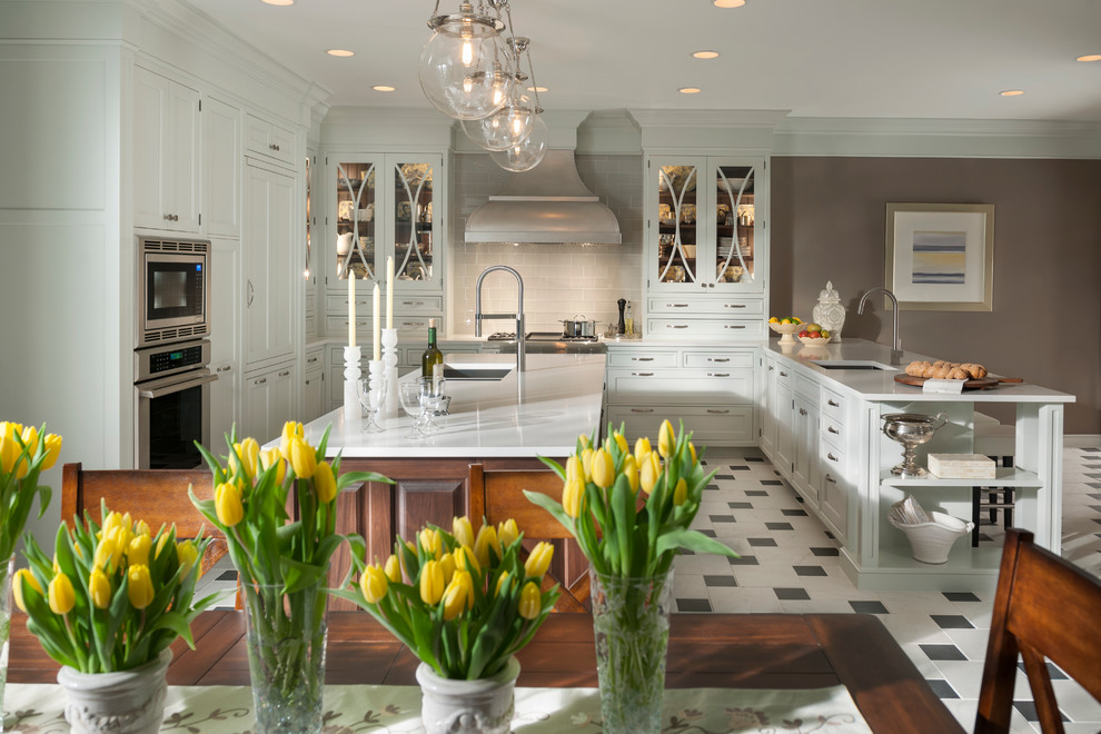 Kitchen - transitional kitchen idea