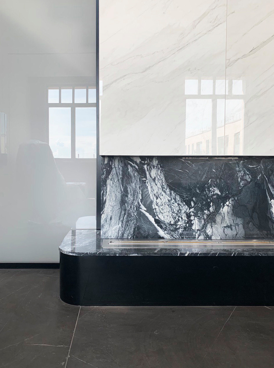 Смольный парк