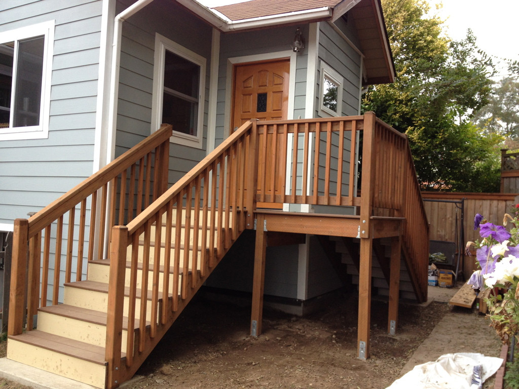 Maple Leaf Front Entry and Porch Addition