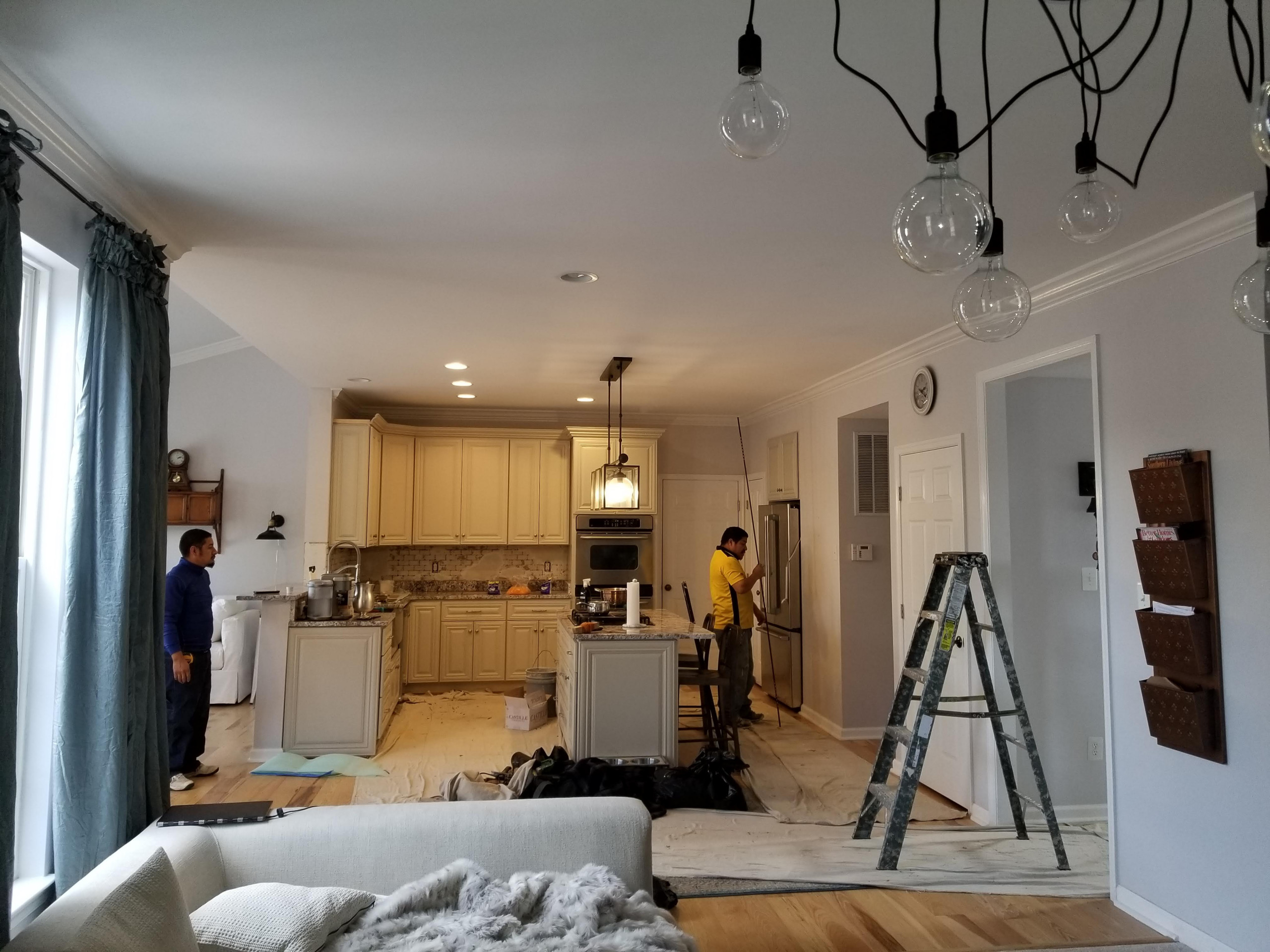 Tiled Accent Wall In Kitchen