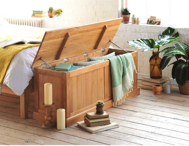 Appleby Oak Wide Ottoman Box farmhouse-bedroom