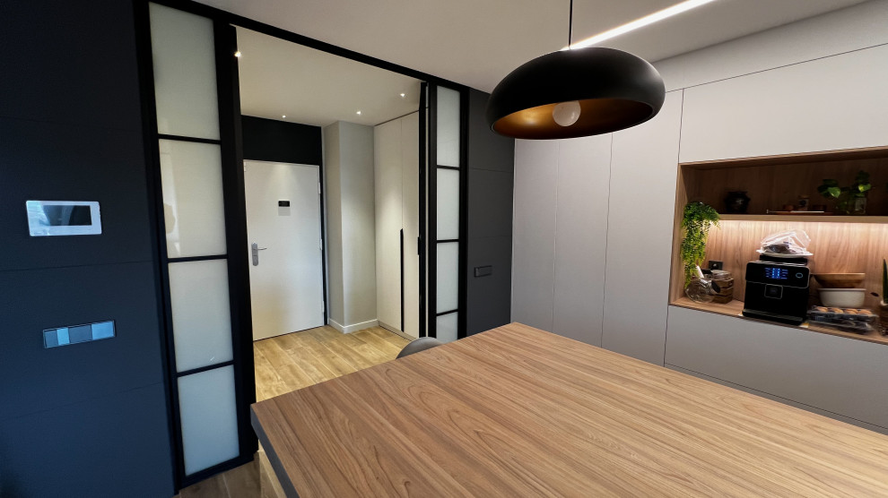 Cocina integrada a Salón en Igualada