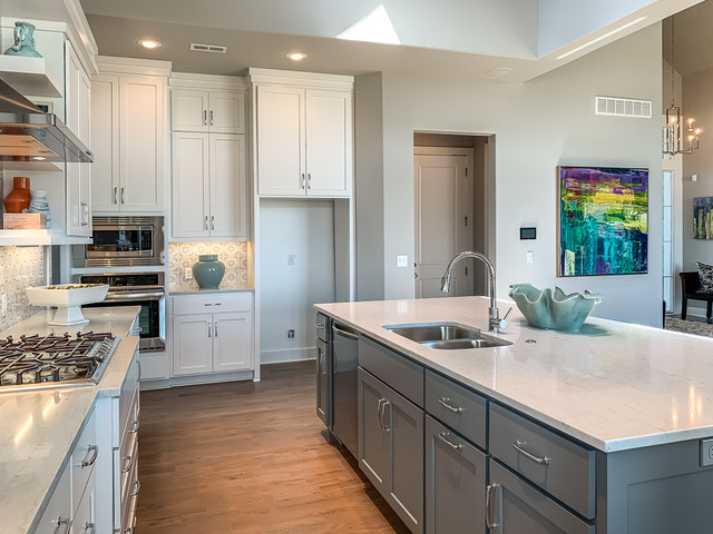 BROOKRIDGE II - 17133 BRADSHAW STREET - LOT 310 CHAPEL HILL fusion-kitchen