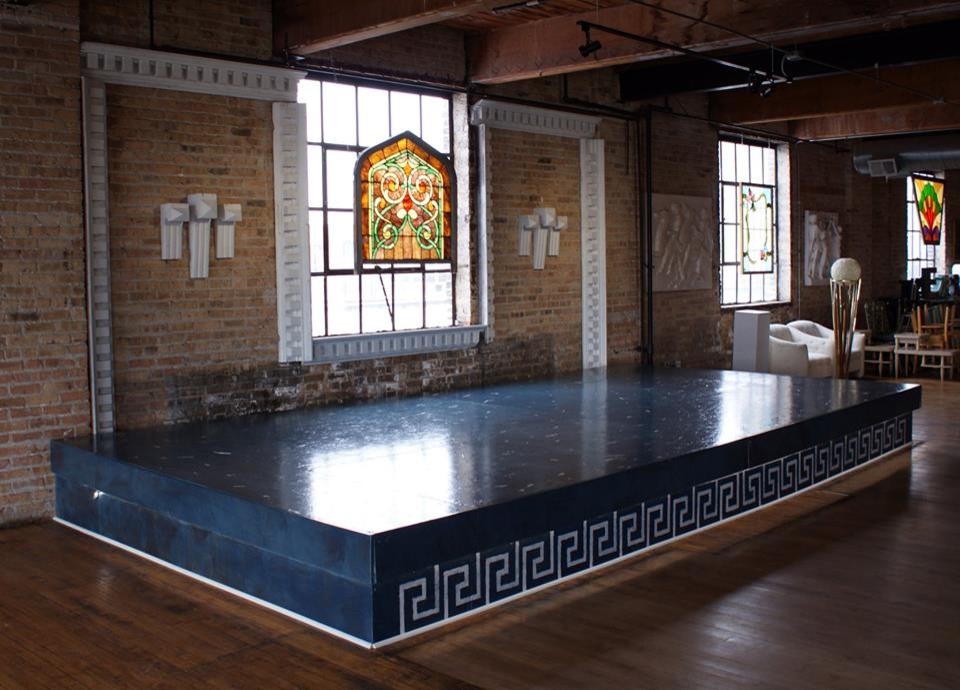 Home design - large eclectic home design idea in Chicago