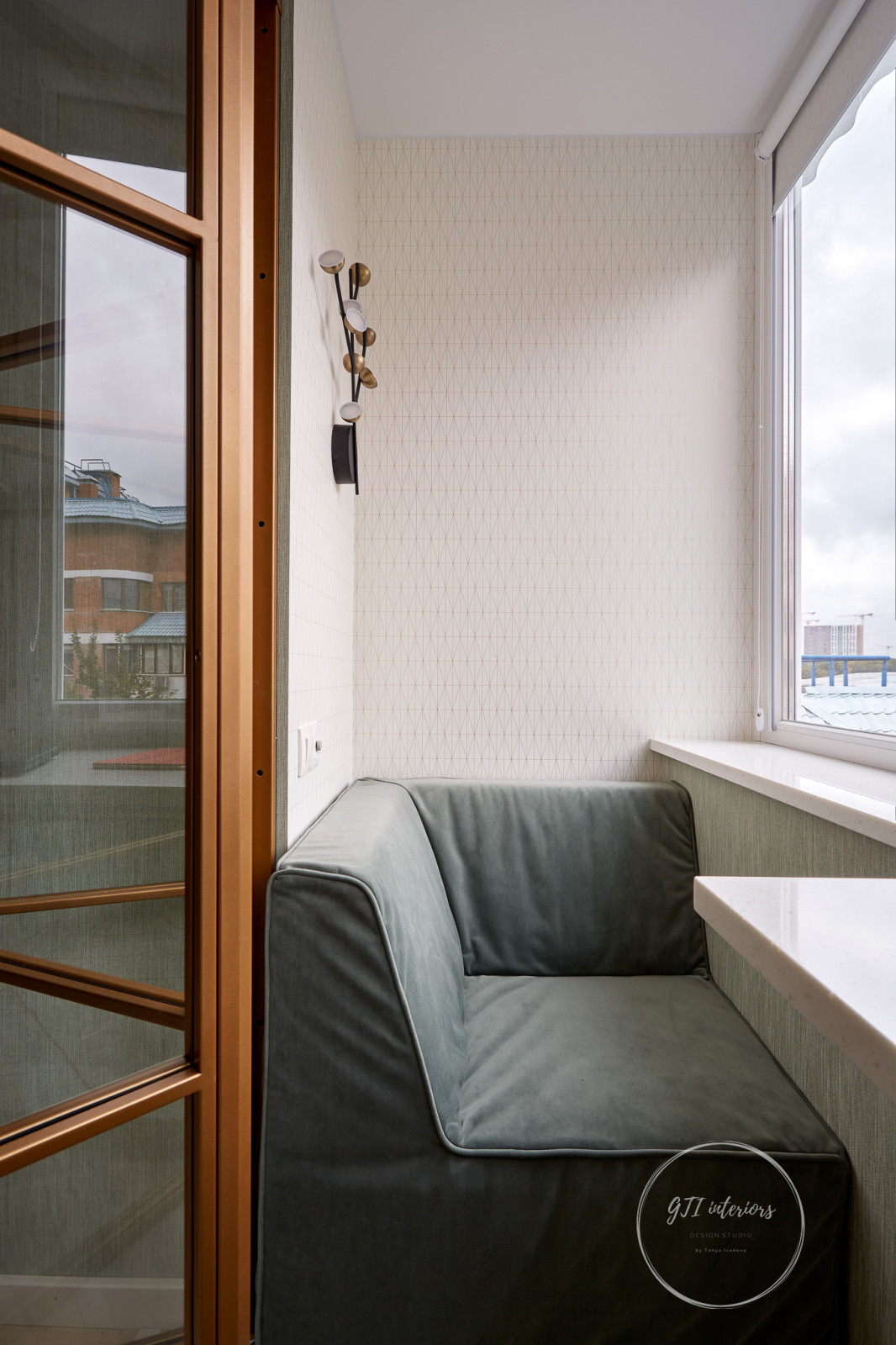 Art Deco + девушка-подросток