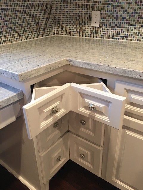 Inner Loop Kitchen Remodel modern-kitchen