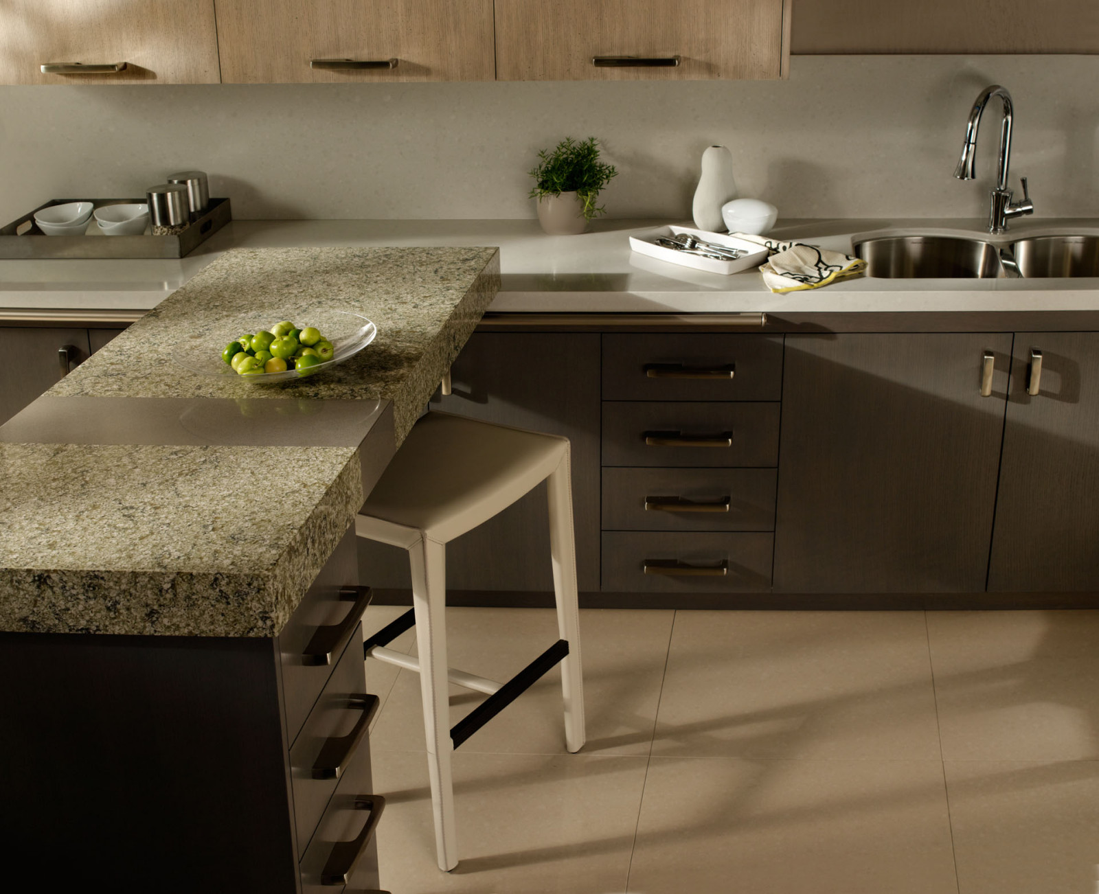 Изделия из кварцевого агломерата Камбрия CAMBRIA