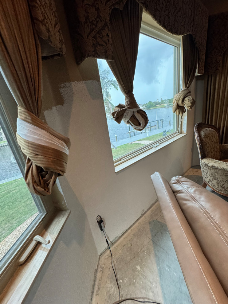 FK4521 - Home Restauration