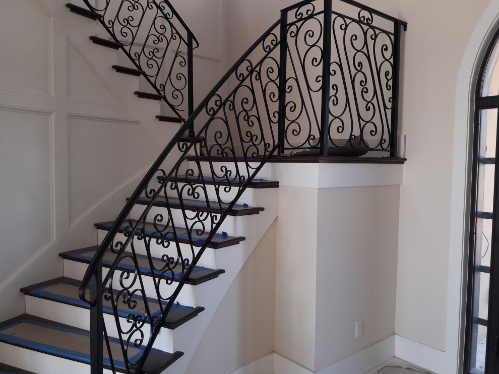 Design ideas for a mediterranean staircase in Orlando.