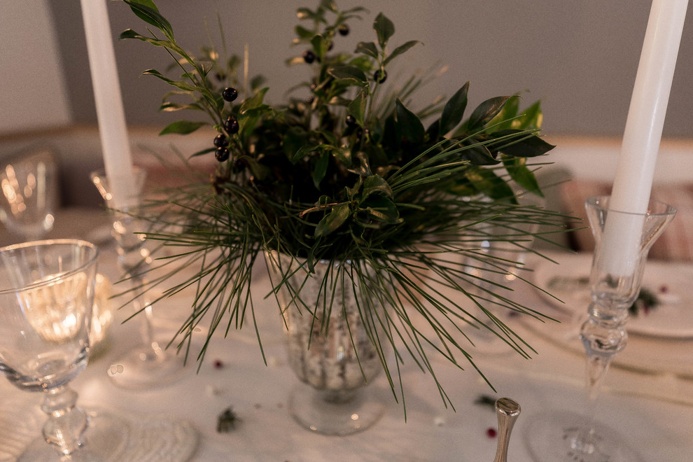 This is an example of a dining room in London.