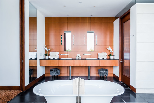 Home Staging Gallery contemporary-badrum