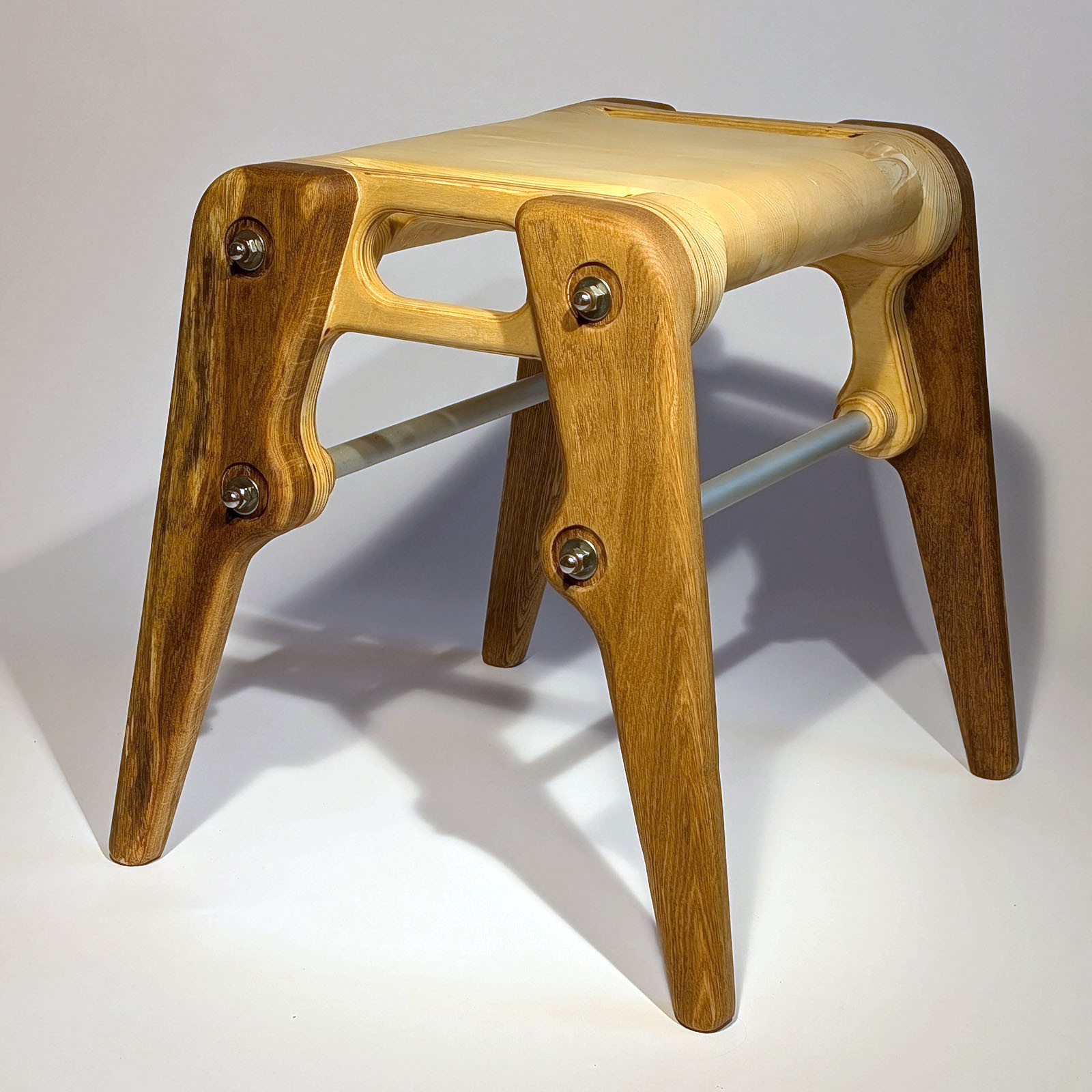 Табурет "UPTEALOFT"