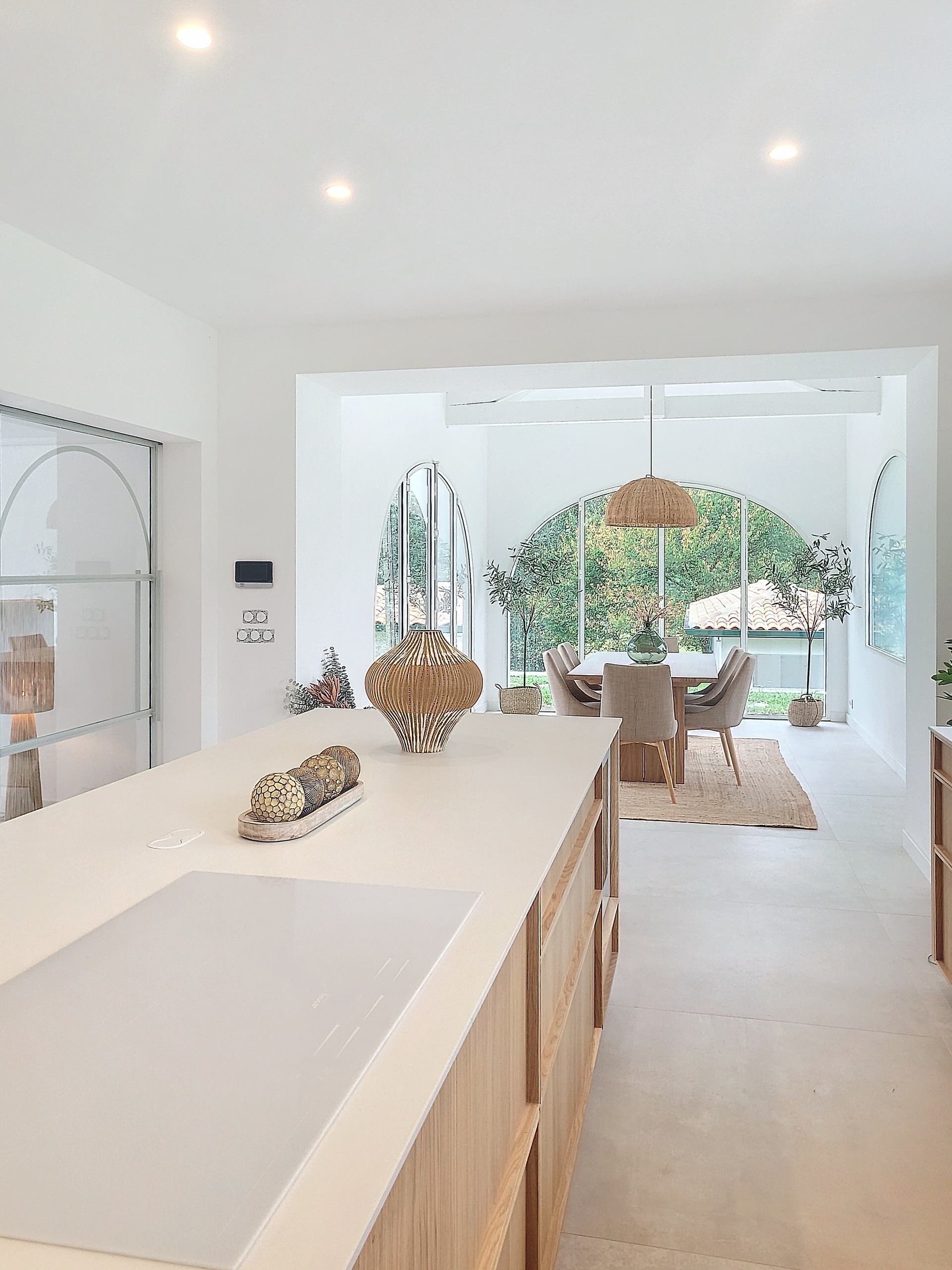 PROJET URRUGNE I Meubler une maison d'exception