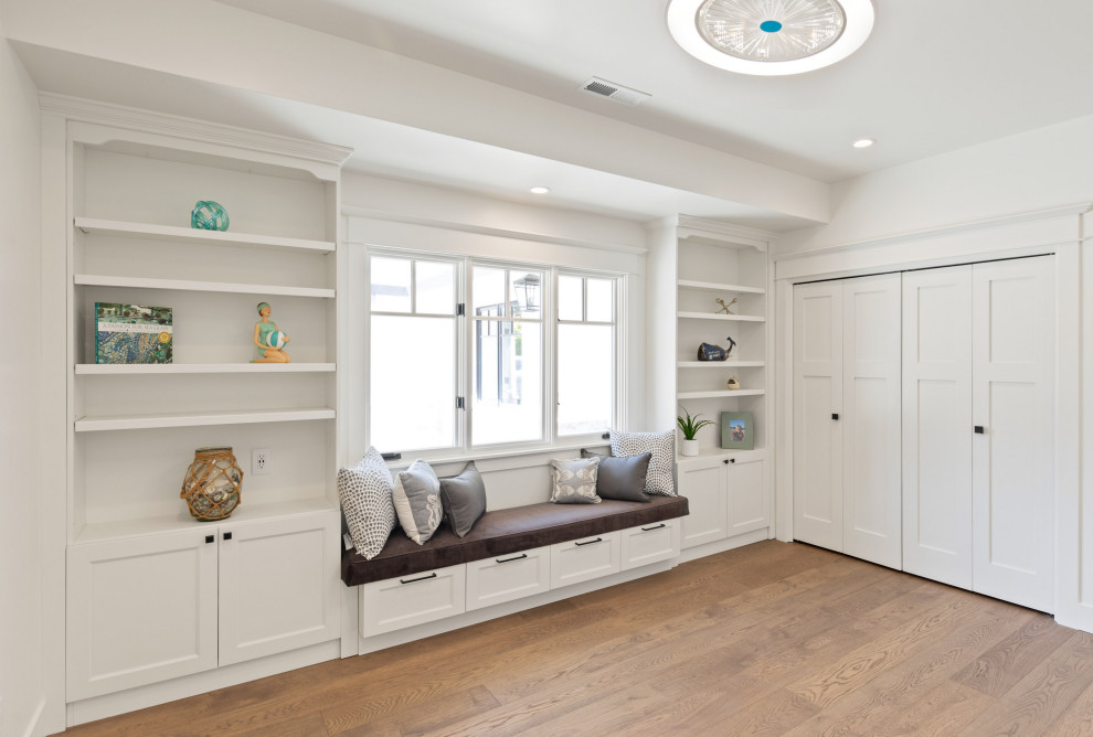 Home design - transitional home design idea