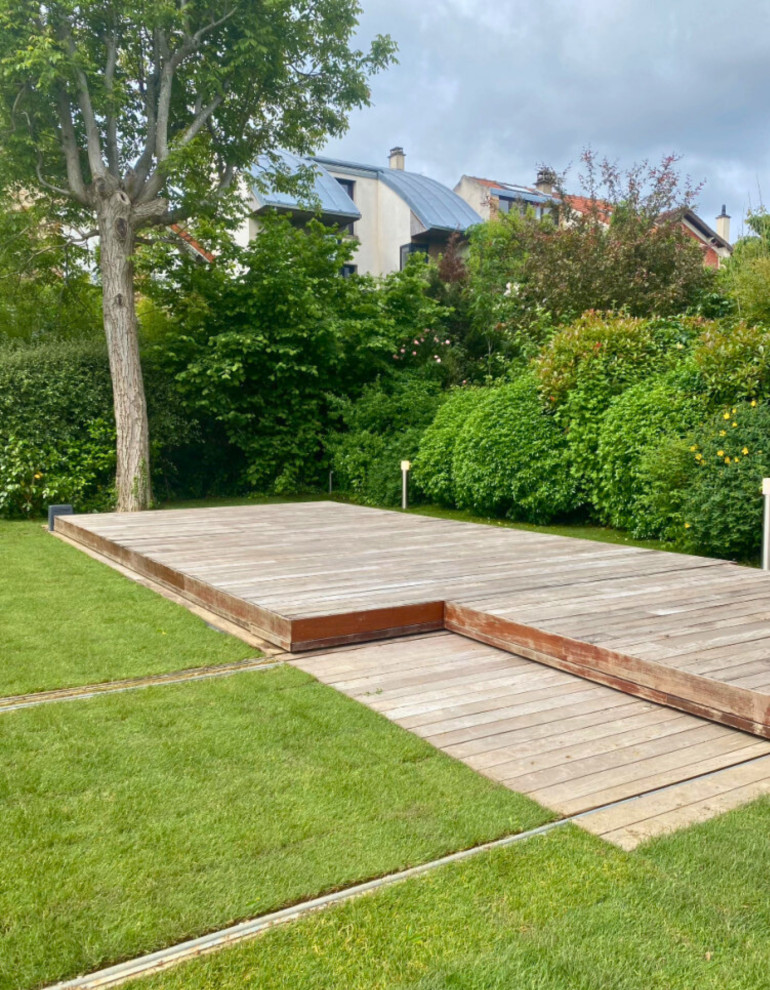 Espace bien-être avec piscine et spa à Clamart