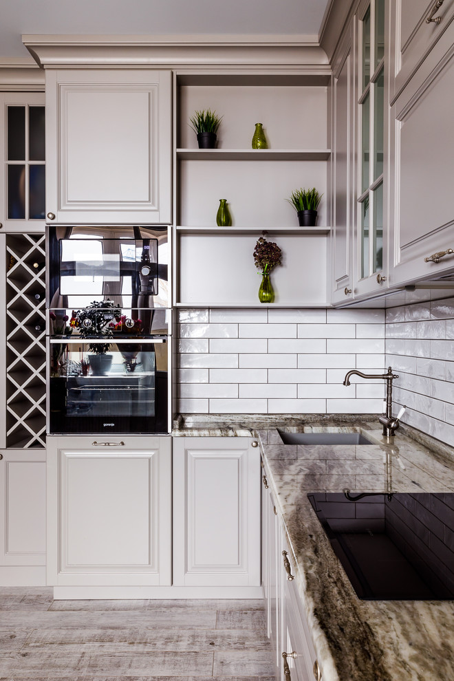 Кухонный гарнитур в классическом стиле