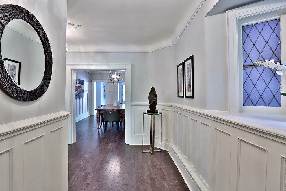 Inspiration for a transitional entryway remodel in Toronto