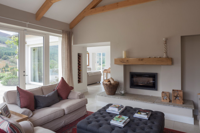 Enniskerry contemporary-vardagsrum