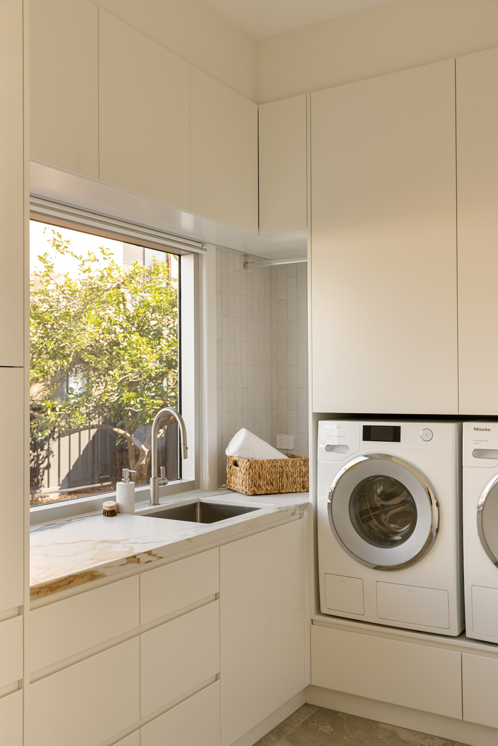 Contemporary Laundry Room Service Hotel With Laundry Service In