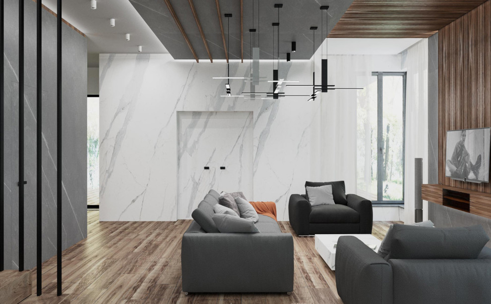 Esempio di un ampio soggiorno minimalista aperto con pareti bianche, parquet chiaro, TV a parete, pavimento marrone e travi a vista
