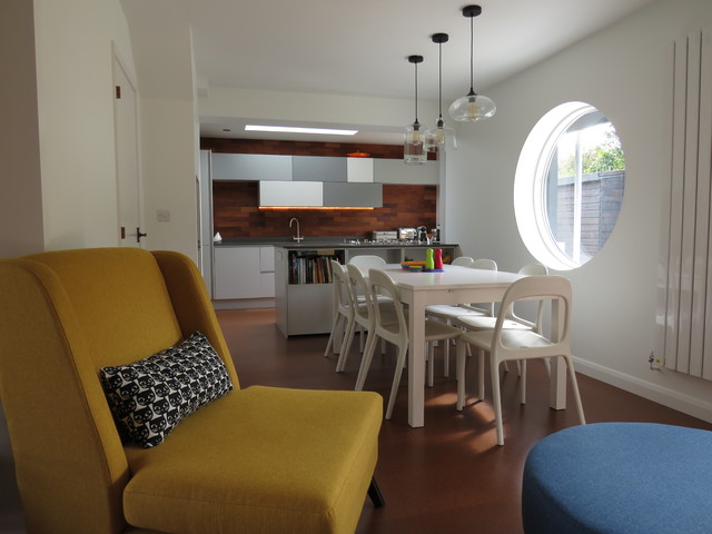Kitchen Mr and Mrs H contemporary-kitchen