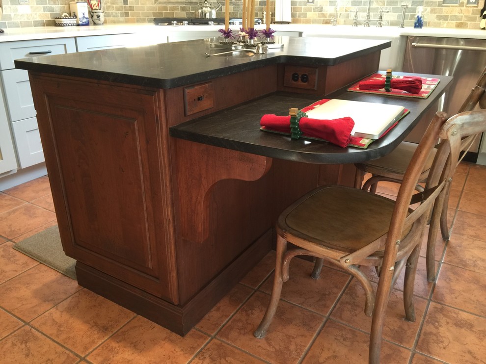 Williamsburg Greystone