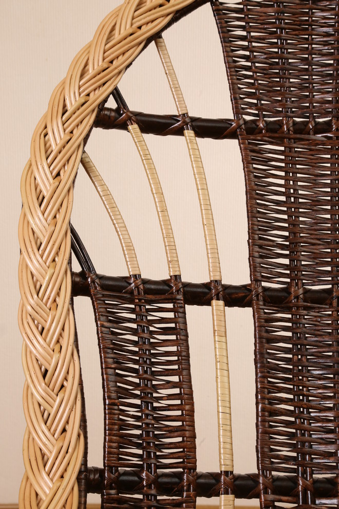 Гнуто-плетеная мебель